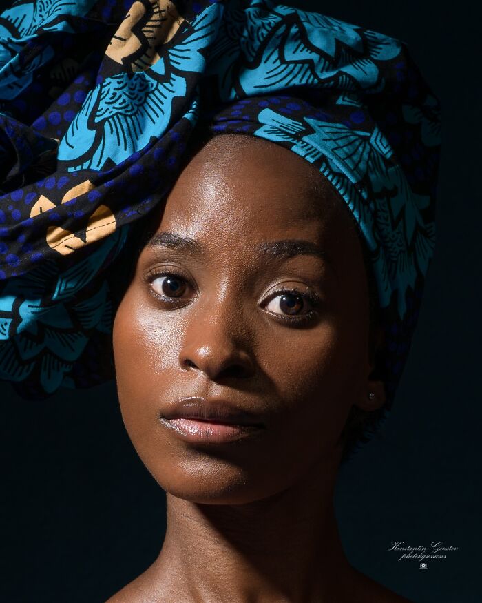 25 Portrait Photos Awarded By The Artist Gallery That Capture The Beauty Of Human Expression