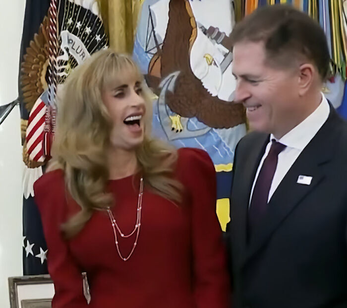 Billionaire Spotted At White House Event Sparks Wild Reactions As People Can’t Believe What She Used To Look Like