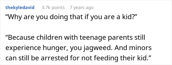 Woman Is Disgusted That A Teen Mom Is Doing What A Mother Is Supposed To, Nobody Lets Her Be A Bully