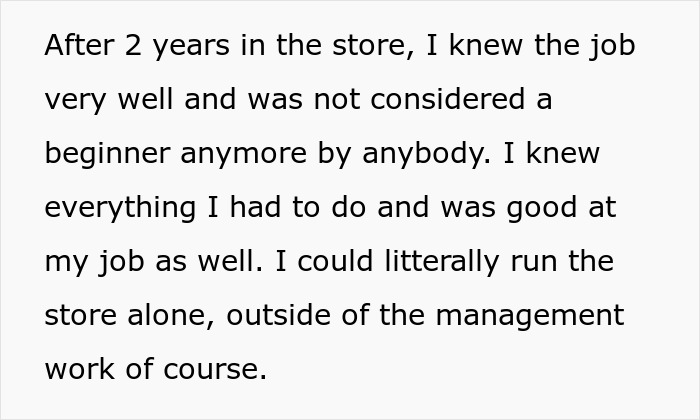Bossy Coworker Tries To Get Waiter Fired, Accidentally Gets Herself Kicked Off The Team Instead Bossy Coworker Tries To Get Waiter Fired, Accidentally Gets Herself Kicked Off The Team Instead