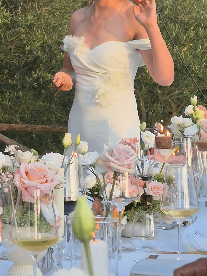72 Questionable Wedding Moments That May Make You Wince, Laugh, And Facepalm At Once