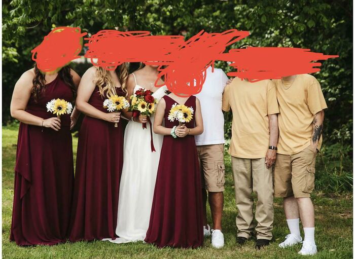 72 Questionable Wedding Moments That May Make You Wince, Laugh, And Facepalm At Once