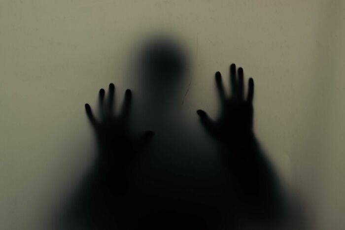 People Are Sharing The Scariest True Stories They Know, And These 45 Are Seriously Chilling