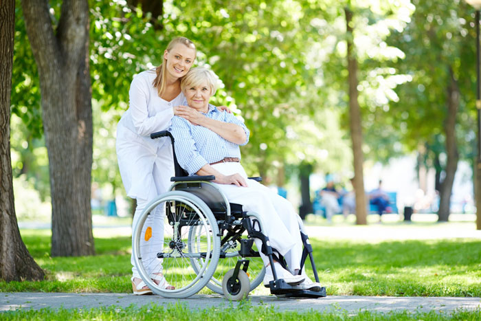 Feisty 80-Year-Old Amputee Chases Off A Man Who Wanted Her Wheelchair In The Most Hilarious Way
