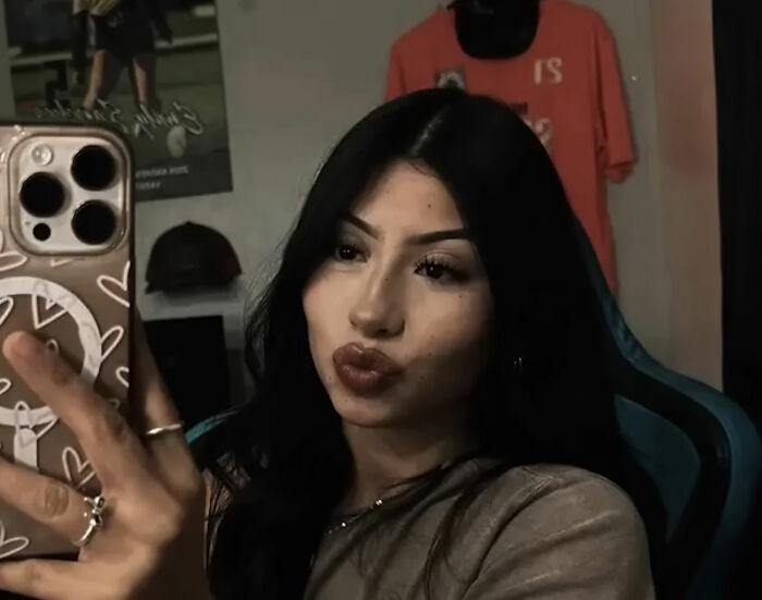 Teen Girl Cookie Accused Of Violently Taking Life Of Mom Of 5 With Her Sister Let Out Of Jail Teen Girl Cookie Accused Of Violently Taking Life Of Mom Of 5 With Her Sister Let Out Of Jail