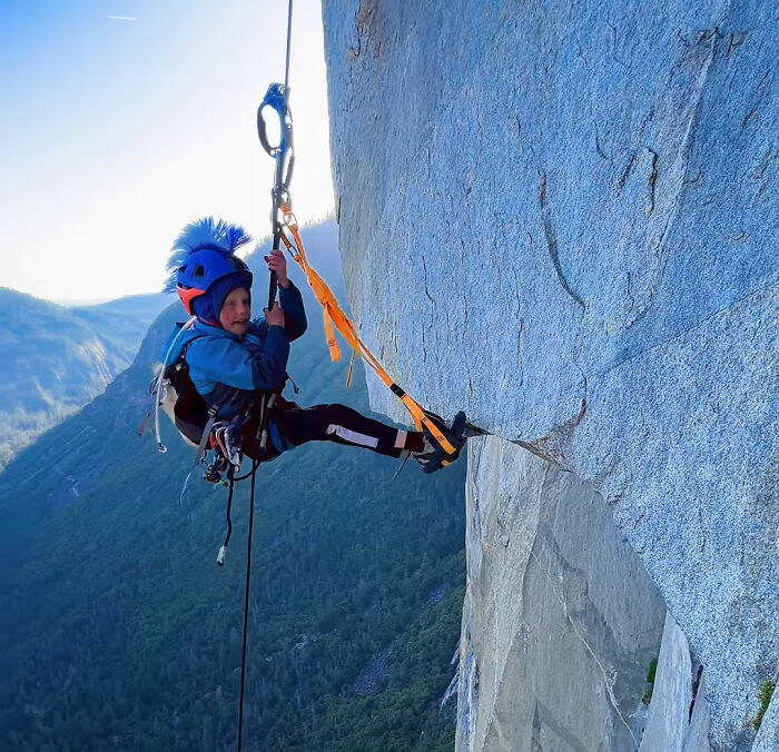 Dad Gets Child Protective Services Called On Him After Climbing Yosemite’s El Capitan With His 7-Year-Old Son Dad Gets Child Protective Services Called On Him After Climbing Yosemite’s El Capitan With His 7-Year-Old Son
