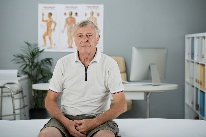 Healthcare Workers See Insane Things Every Day, But Here Are The Craziest Ones (46 Stories)