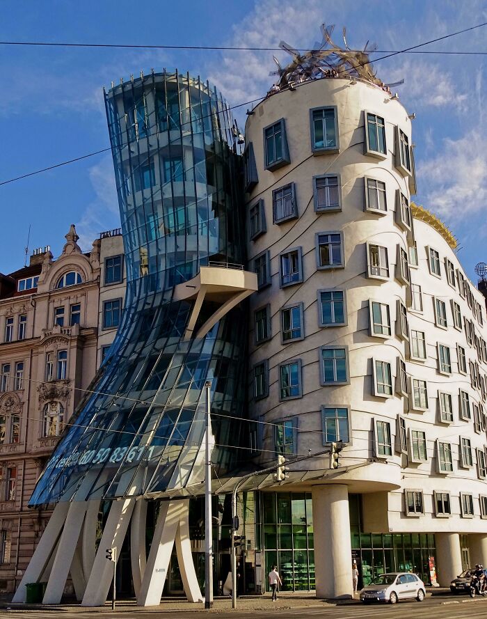 66 Buildings Turn Heads With Bizarre Shapes That Make Ordinary Architecture Look Absolutely Boring