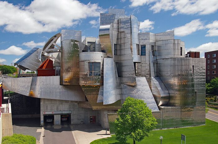 66 Buildings Turn Heads With Bizarre Shapes That Make Ordinary Architecture Look Absolutely Boring
