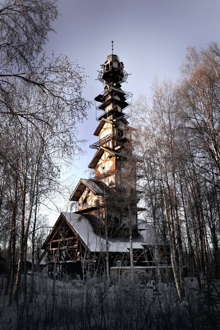 66 Buildings Turn Heads With Bizarre Shapes That Make Ordinary Architecture Look Absolutely Boring