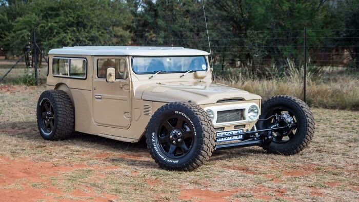 86 Weird And Wonderful Vehicles That Look Like They Rolled Out Of Another Universe