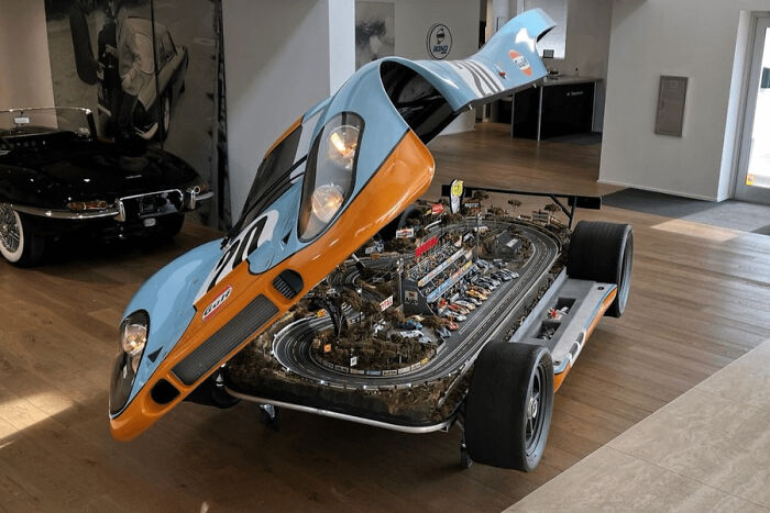 86 Weird And Wonderful Vehicles That Look Like They Rolled Out Of Another Universe
