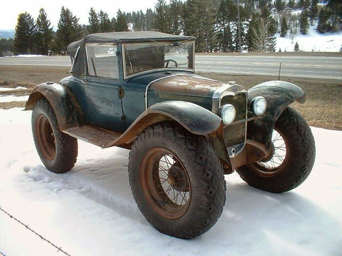 86 Weird And Wonderful Vehicles That Look Like They Rolled Out Of Another Universe