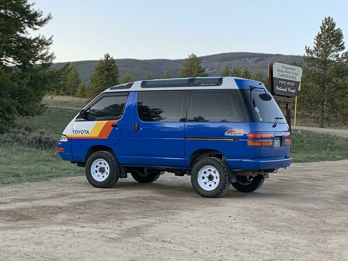86 Weird And Wonderful Vehicles That Look Like They Rolled Out Of Another Universe