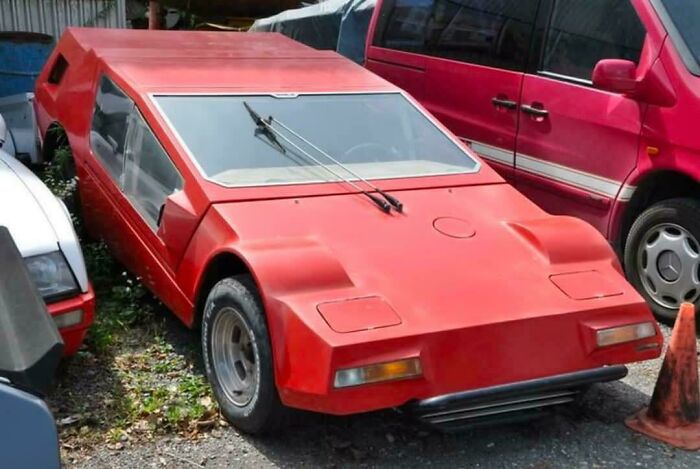 86 Weird And Wonderful Vehicles That Look Like They Rolled Out Of Another Universe