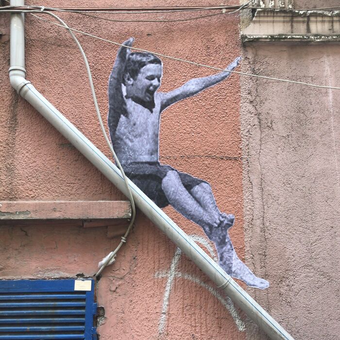 This Creative Art Collective Brings Pop Culture Characters To Life On City Streets (22 Pics)