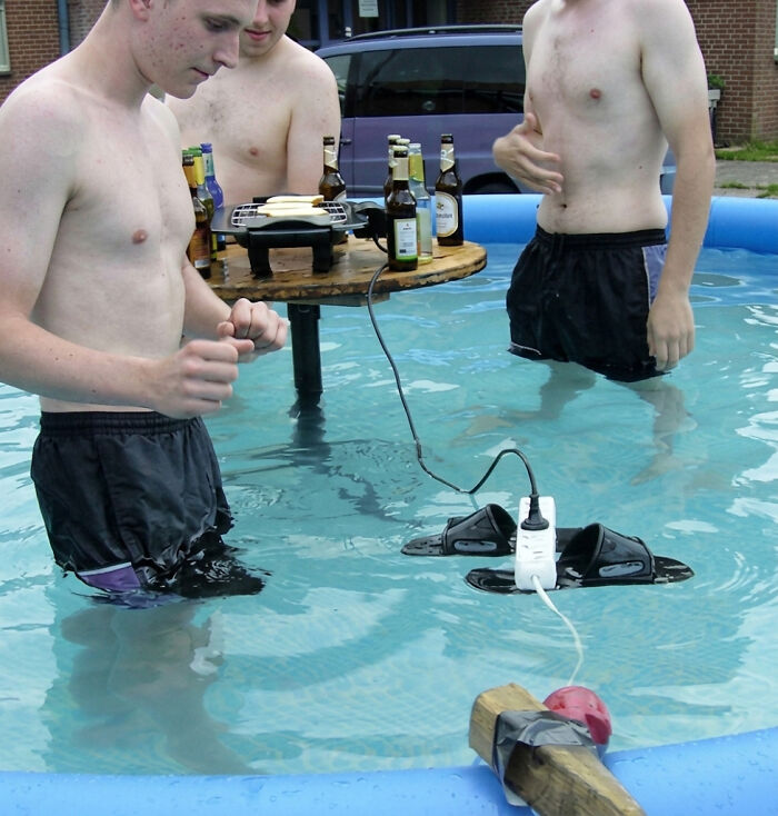 80 Hilarious But Not-So-Relatable Memes That Prove Rednecks Are Really Something Else
