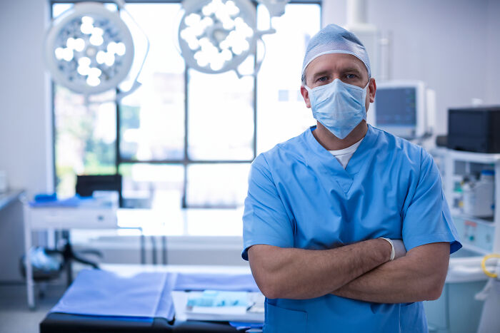52 Doctors Who Somehow Made Being Sick Even Worse With The Things They Said
