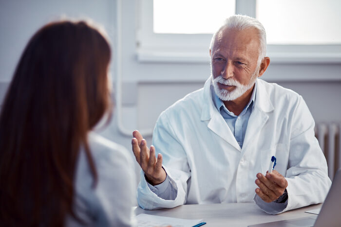 52 Doctors Who Somehow Made Being Sick Even Worse With The Things They Said