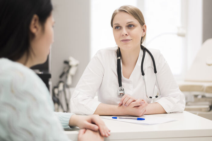 52 Doctors Who Somehow Made Being Sick Even Worse With The Things They Said
