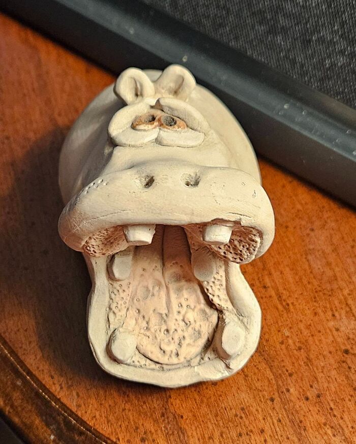 83 Weird And Wonderful Thrift Finds That Prove You Never Know What Might Be Waiting On The Next Shelf