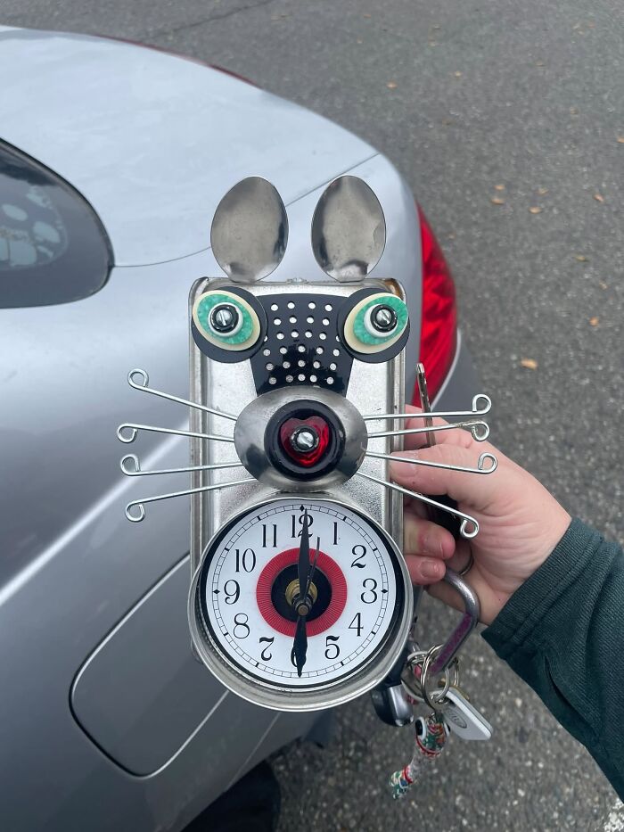 83 Weird And Wonderful Thrift Finds That Prove You Never Know What Might Be Waiting On The Next Shelf
