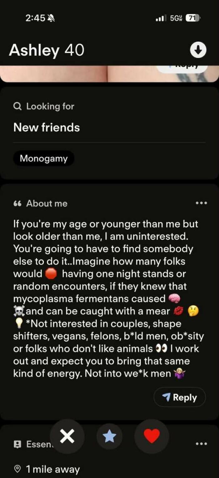 40 Comically Bad Dating Profiles That Might Remind You Why You Deleted All The Apps