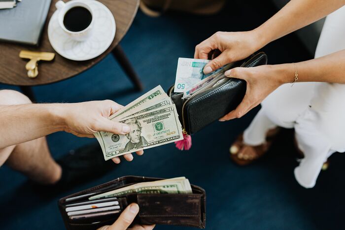 39 Money-Saving Tricks That Sound Silly Until You See How Much They Actually Save 39 Money-Saving Tricks That Sound Silly Until You See How Much They Actually Save