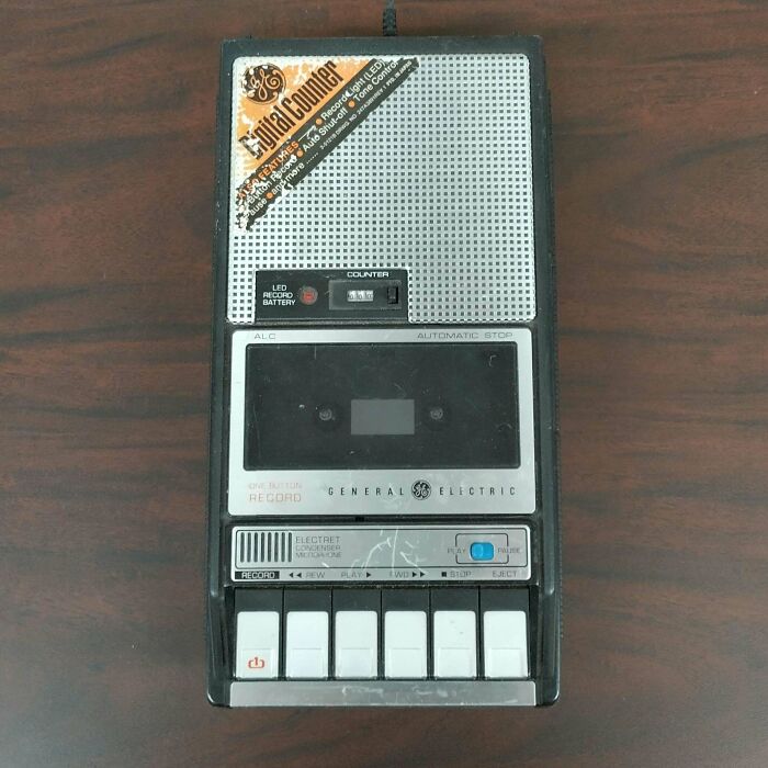 72 Retro Gadgets That Make It Seem Like Yesterday’s Technology Was Absolute Art 72 Retro Gadgets That Make It Seem Like Yesterday’s Technology Was Absolute Art