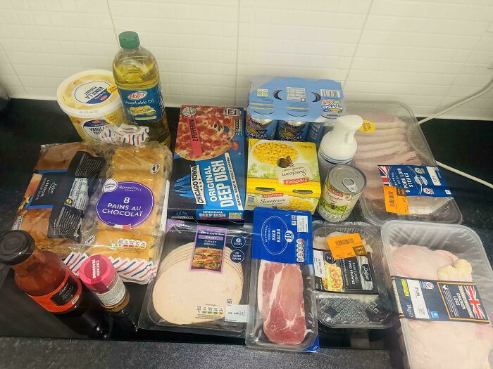 72 People Show How Much Groceries Cost In 2026 Where They Live And It’s Pretty Bad (New Pics) 72 People Show How Much Groceries Cost In 2026 Where They Live And It’s Pretty Bad (New Pics)