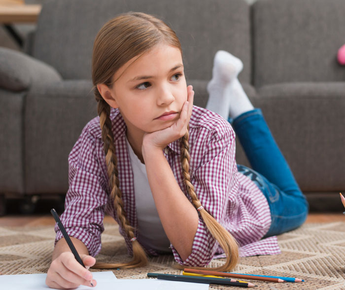 Woman Remembers All The Horrible Things Her Mom Did After Finding Something Weird In Her Purse Woman Remembers All The Horrible Things Her Mom Did After Finding Something Weird In Her Purse