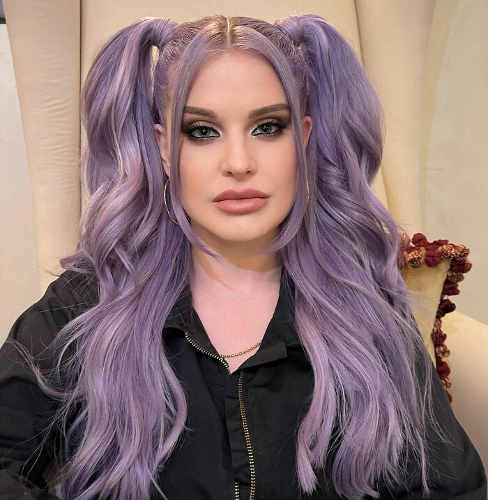 Kelly Osbourne Reveals Details Of Striking 28-Lb Weight Gain And Addresses Plastic Surgery Claims Kelly Osbourne Reveals Details Of Striking 28-Lb Weight Gain And Addresses Plastic Surgery Claims