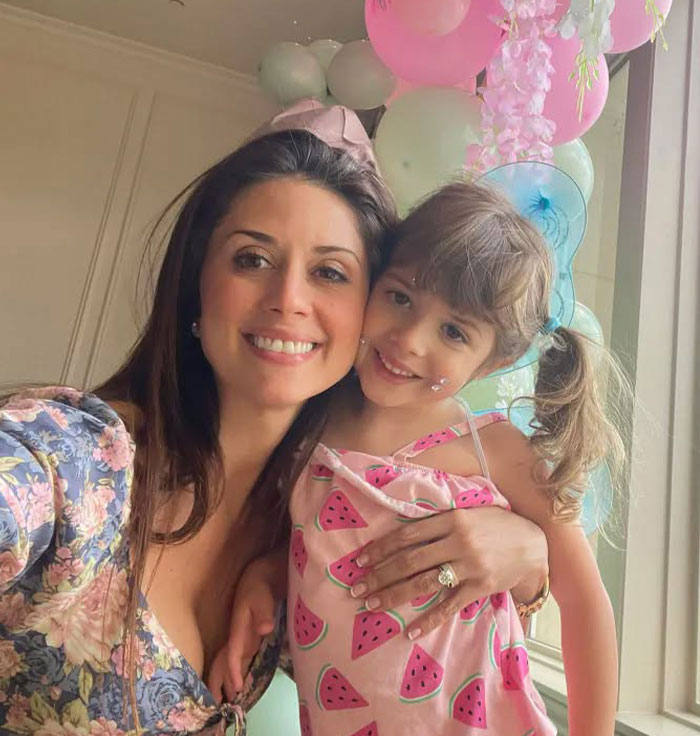 Mom Picking Up Her 2 Children From Dad’s Home Makes Horrific Discovery Upon Finding Front Door Open