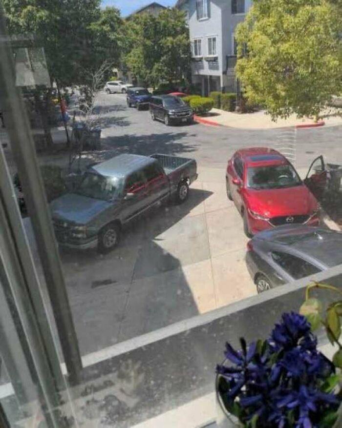 65 Infuriating Neighbors That Might Make You Want To Move In The Middle Of The Woods On A Different Planet 65 Infuriating Neighbors That Might Make You Want To Move In The Middle Of The Woods On A Different Planet