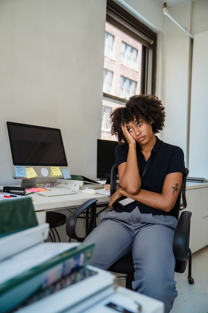 65 “Bonuses” That Prove Bosses And Management Are Out Of Touch With Reality 65 “Bonuses” That Prove Bosses And Management Are Out Of Touch With Reality