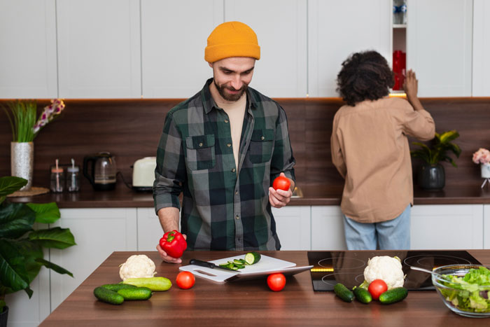 Man’s Dislike For Wife’s Cultural Cuisine Comes To Light, Changes Their Relationship Dynamic Man’s Dislike For Wife’s Cultural Cuisine Comes To Light, Changes Their Relationship Dynamic
