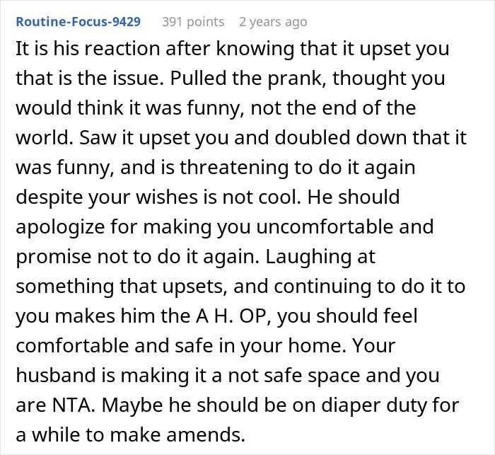 Husband Pulls Wife’s Pants Down As A Joke, Then Refuses To Promise He Won’t Do It Again Husband Pulls Wife’s Pants Down As A Joke, Then Refuses To Promise He Won’t Do It Again
