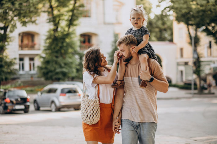 Adults Are Realizing The “Cool Parents” They Envied Growing Up Were Actually Failing Their Kids Adults Are Realizing The “Cool Parents” They Envied Growing Up Were Actually Failing Their Kids