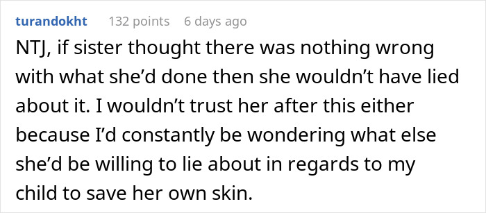 Aunt Leaves 8YO Niece Alone At School, Sends Sis A Payment Request For Past Favors After Getting Banned Aunt Leaves 8YO Niece Alone At School, Sends Sis A Payment Request For Past Favors After Getting Banned