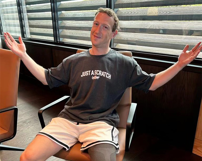 Mark Zuckerberg’s Bizarre Behavior While “Pretending” To Enjoy Guinness Sparks Online Firestorm Mark Zuckerberg’s Bizarre Behavior While “Pretending” To Enjoy Guinness Sparks Online Firestorm