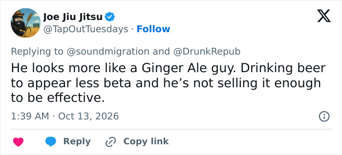 Mark Zuckerberg’s Bizarre Behavior While “Pretending” To Enjoy Guinness Sparks Online Firestorm Mark Zuckerberg’s Bizarre Behavior While “Pretending” To Enjoy Guinness Sparks Online Firestorm