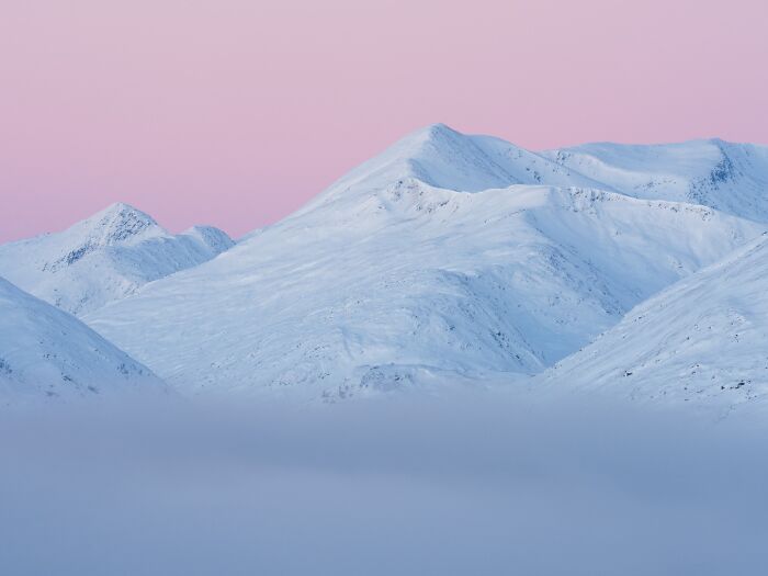 81 Pics That Turn Familiar Terrain Surreal From The Natural Landscape Photography Awards 2026 81 Pics That Turn Familiar Terrain Surreal From The Natural Landscape Photography Awards 2026