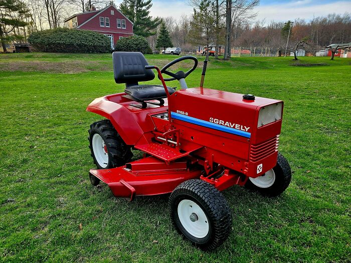 64 Old Products That Refuse To Give Up Even After Decades Of Daily Use (New Pics) 64 Old Products That Refuse To Give Up Even After Decades Of Daily Use (New Pics)