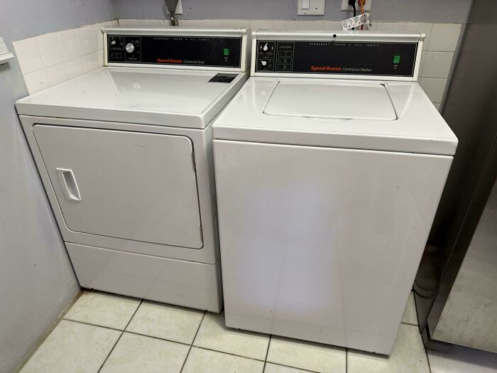 64 Old Products That Refuse To Give Up Even After Decades Of Daily Use (New Pics) 64 Old Products That Refuse To Give Up Even After Decades Of Daily Use (New Pics)