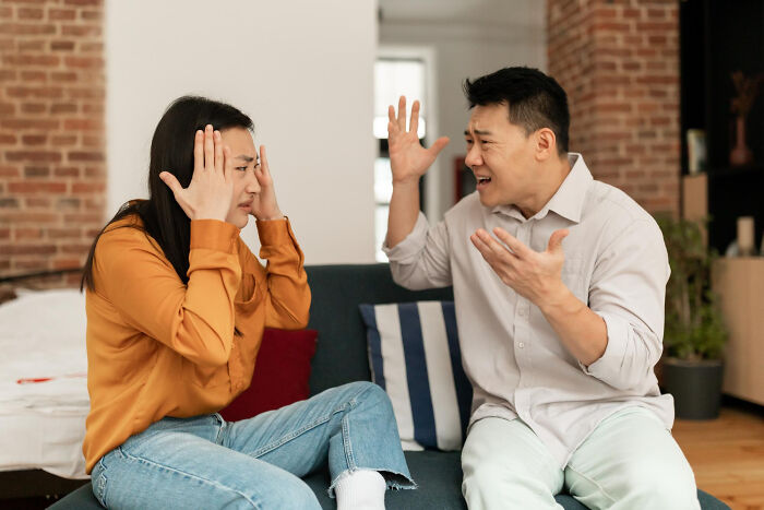 These 42 Real-Life Divorce Stories Show How Cruel People Can Be When Love Turns To Hate These 42 Real-Life Divorce Stories Show How Cruel People Can Be When Love Turns To Hate