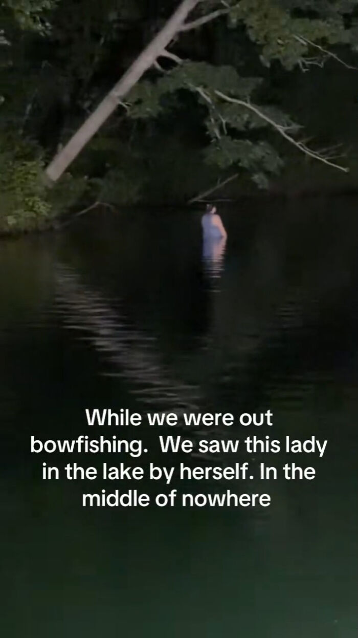 65 Creepy Photos And Stories That People Still Don’t Have A Good Explanation For 65 Creepy Photos And Stories That People Still Don’t Have A Good Explanation For