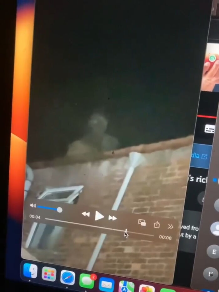 65 Creepy Photos And Stories That People Still Don’t Have A Good Explanation For 65 Creepy Photos And Stories That People Still Don’t Have A Good Explanation For