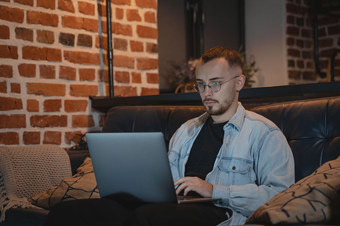 Guy Clears Out $30K of Debt On A $31K Salary, Claims It Was All Thanks To The &ldquo;Avalanche Method&rdquo;