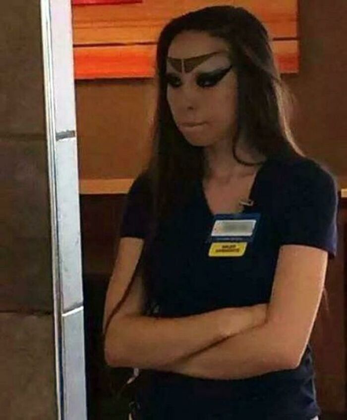 Walmart Is Its Own Little Ecosystem And These 70 Local Residents Are Truly Bizarre Specimens Walmart Is Its Own Little Ecosystem And These 70 Local Residents Are Truly Bizarre Specimens