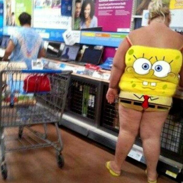 Walmart Is Its Own Little Ecosystem And These 70 Local Residents Are Truly Bizarre Specimens Walmart Is Its Own Little Ecosystem And These 70 Local Residents Are Truly Bizarre Specimens